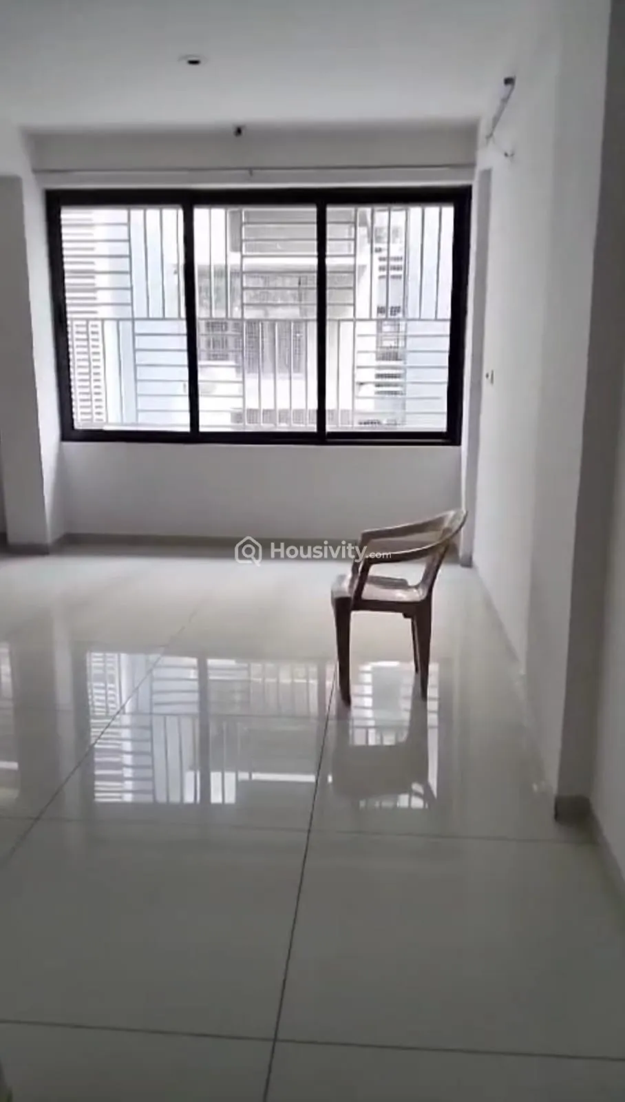 2 BHK Flat for Sale in Sargasan, Gandhinagar Image 4