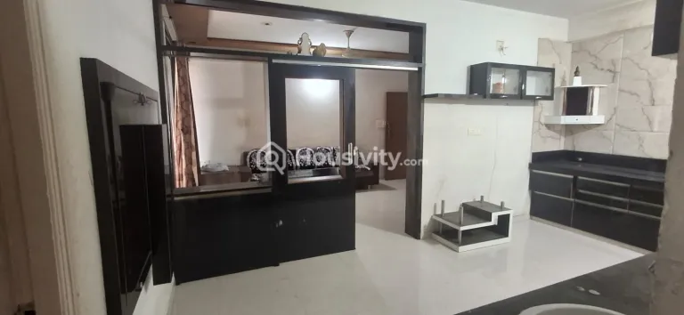 3 BHK Flat for Rent in Kudasan, Gandhinagar Image 6