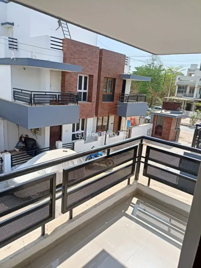 4 BHK Bunglow for Sale in Sargasan, Gandhinagar Image 2