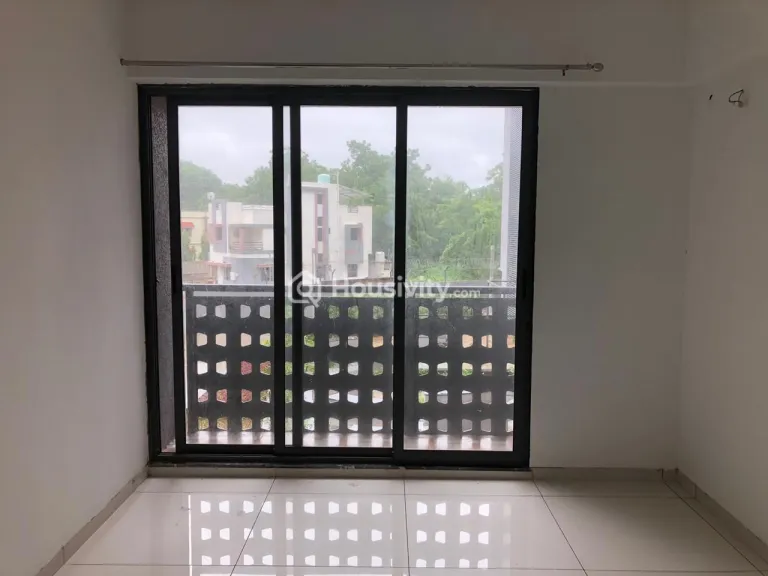 3 BHK Flat for Rent in Sargasan, Gandhinagar Image 8