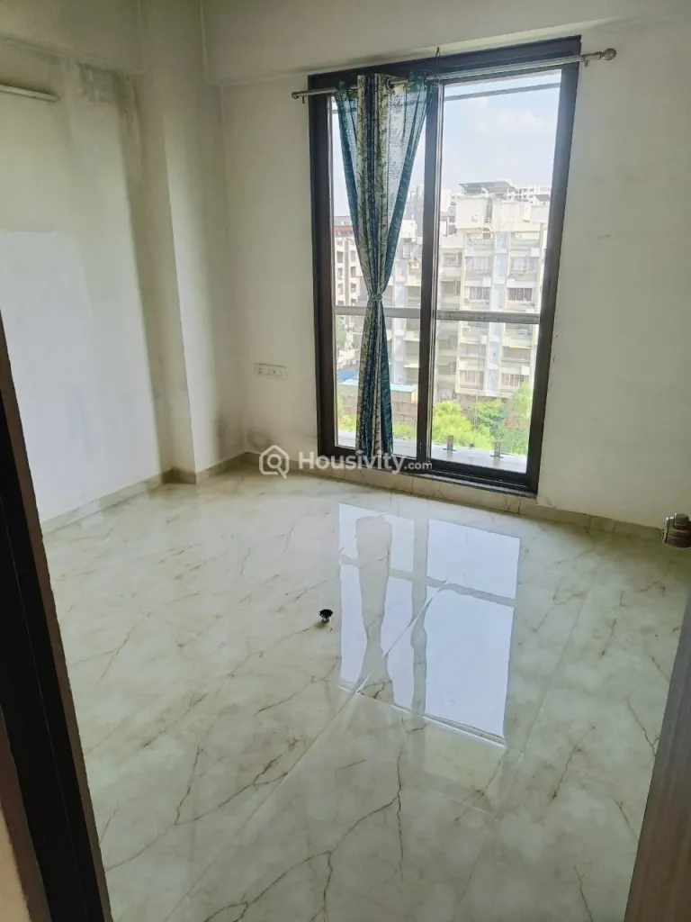 2 BHK Flat for Sale in Sargasan, Gandhinagar Image 4