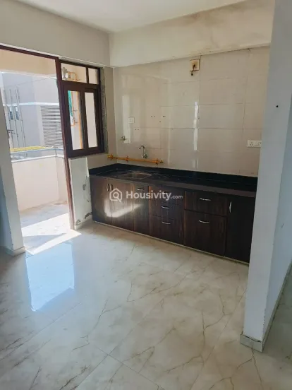 2 BHK Flat for Sale in Sargasan, Gandhinagar Image 10