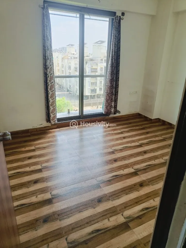 2 BHK Flat for Sale in Sargasan, Gandhinagar Image 9