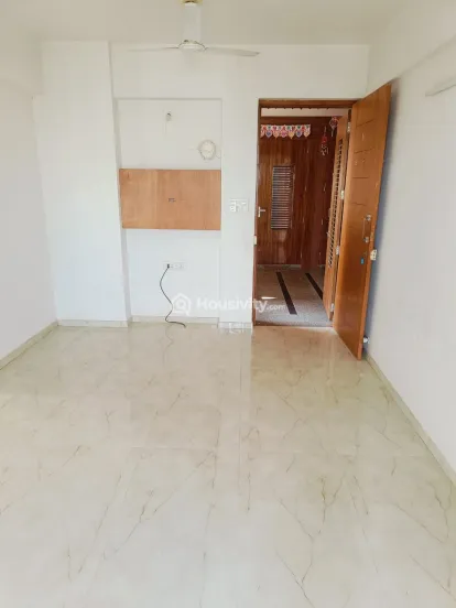 2 BHK Flat for Sale in Sargasan, Gandhinagar Image 2