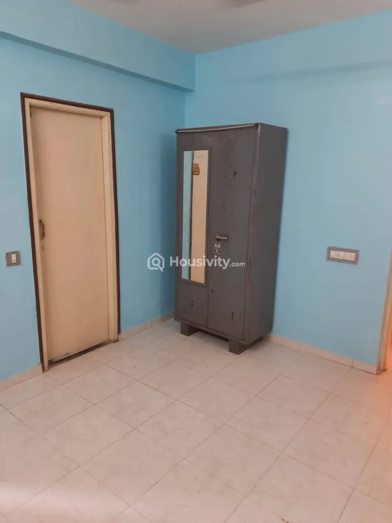 3 BHK Flat for Sale in Kudasan, Gandhinagar Image 3