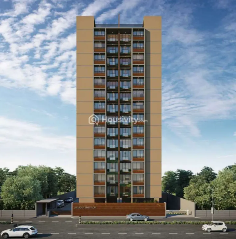 Aavkar Emerald Thumbnail