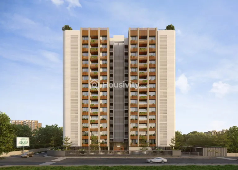 TURQUOISE AGASIYA Image 4