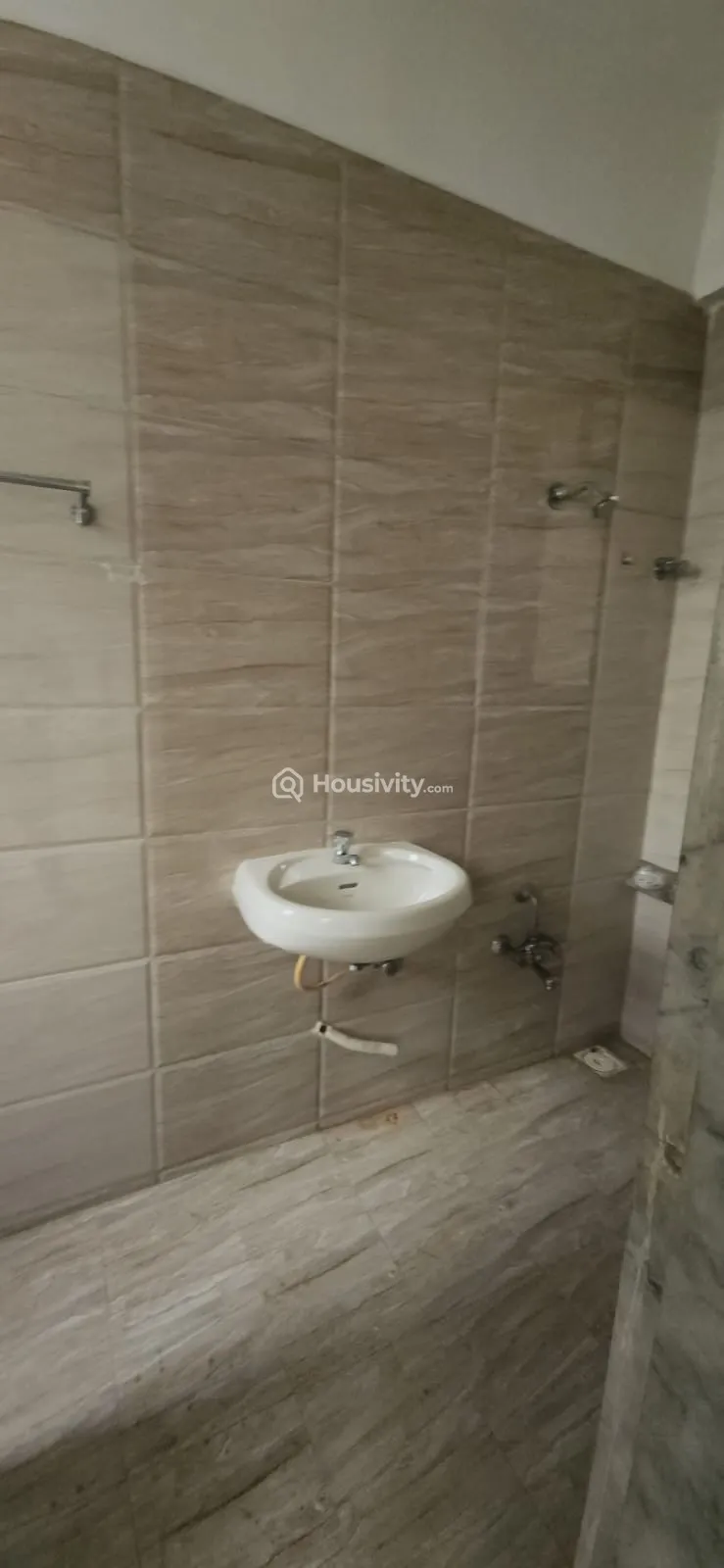 3 BHK Flat for Rent in Kudasan, Gandhinagar Image 6
