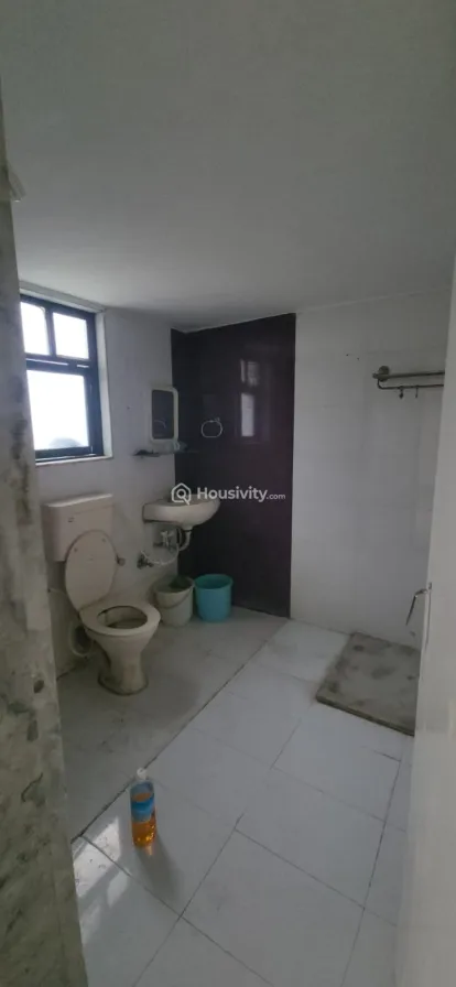 3 BHK Flat for Rent in Kudasan, Gandhinagar Image 4
