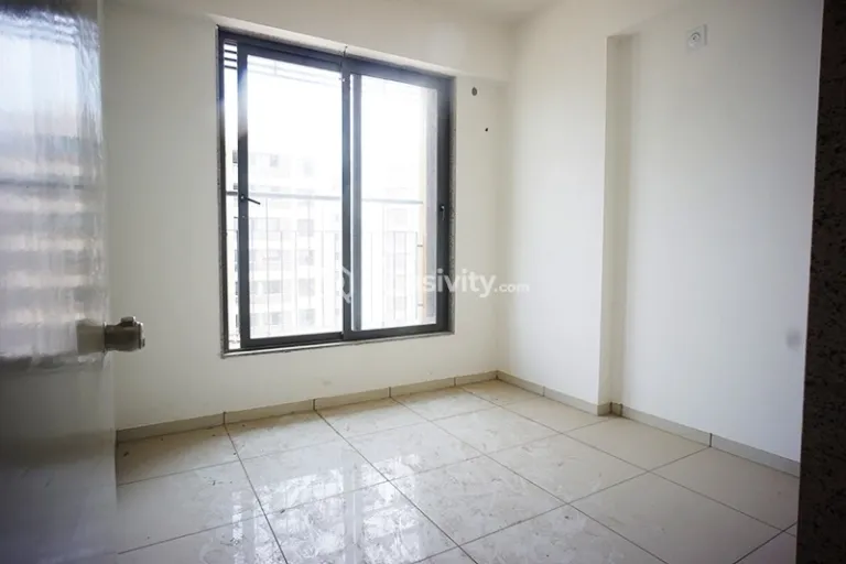 2 BHK Flat for Sale in Sargasan, Gandhinagar Image 1