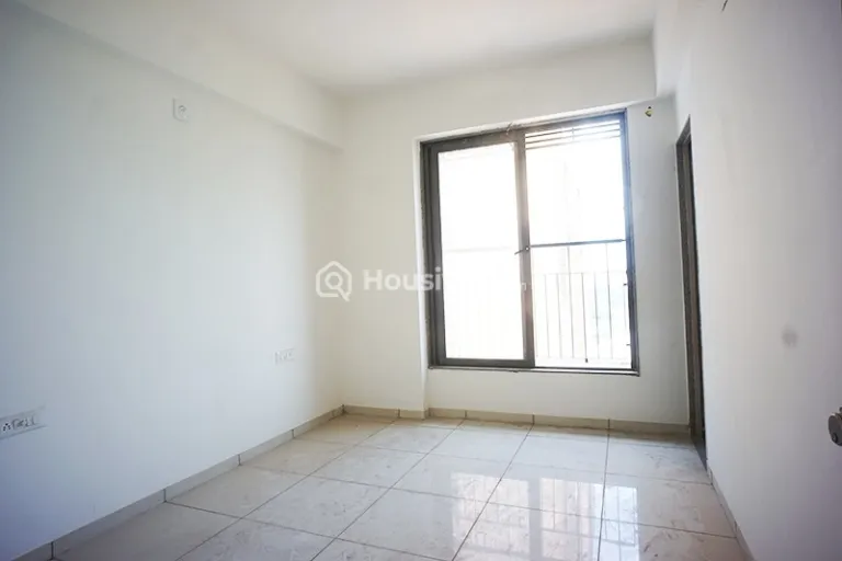 2 BHK Flat for Sale in Sargasan, Gandhinagar Image 9