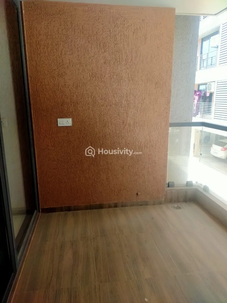 3 BHK Flat for Sale in Kudasan, Gandhinagar Image 5