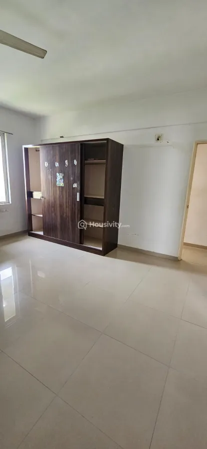 3 BHK Flat for Sale in Sargasan, Gandhinagar Image 1