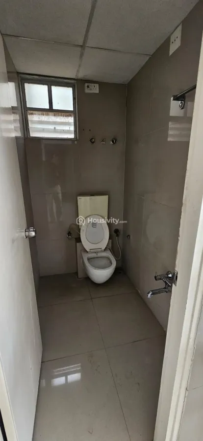 3 BHK Flat for Sale in Sargasan, Gandhinagar Image 6