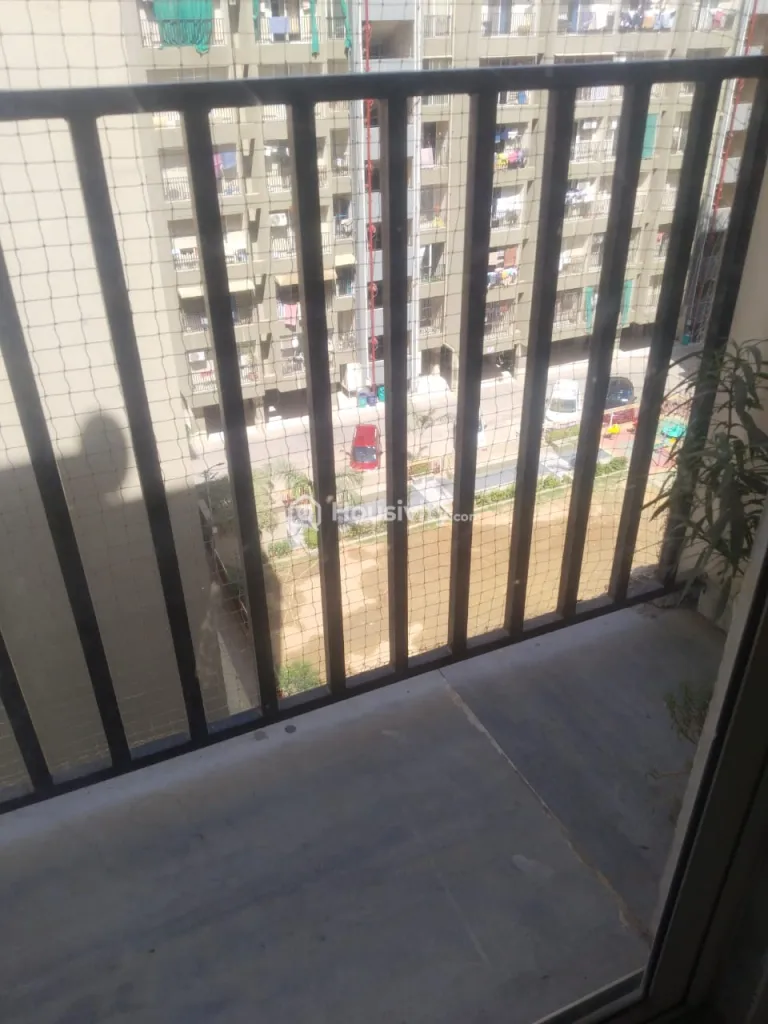 2 BHK Flat for Sale in Sargasan, Gandhinagar Image 4