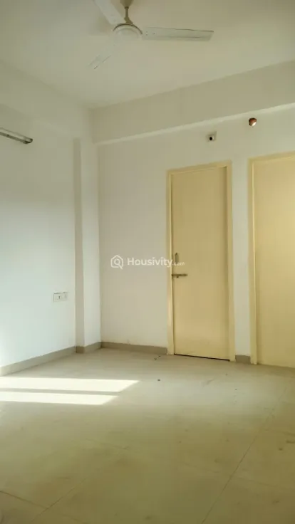 2 BHK Flat for Sale in Sargasan, Gandhinagar Image 2