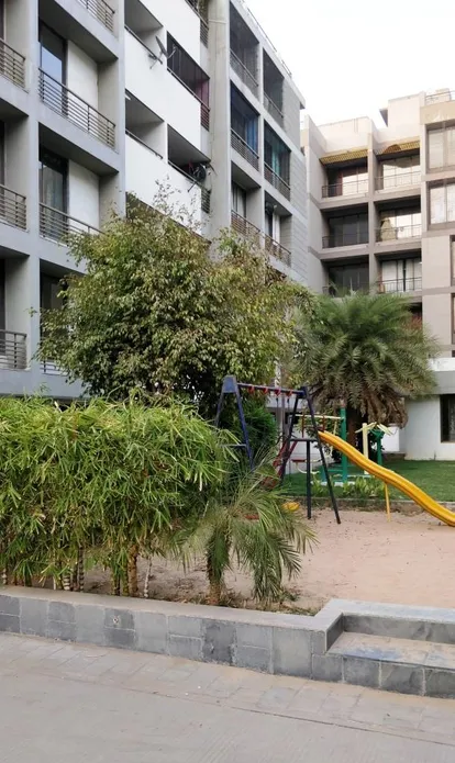 3 BHK Flat for Rent in Randesan, Gandhinagar Thumbnail