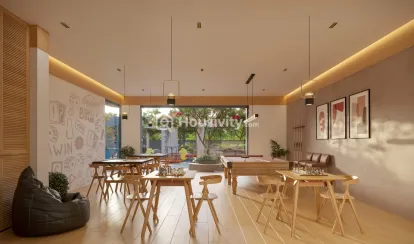 Royal Crown Image 14