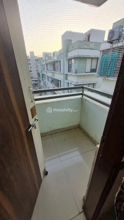 2 BHK Flat for Sale in Sargasan, Gandhinagar Image 6