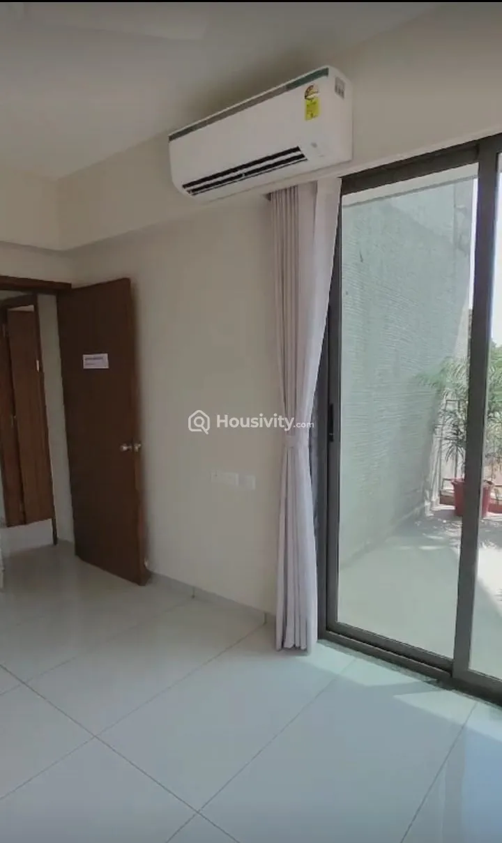 3 BHK Flat for Sale in Kudasan, Gandhinagar Image 9