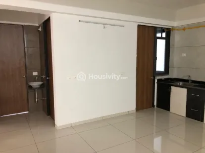 3 BHK Flat for Sale in Sargasan, Gandhinagar Image 3