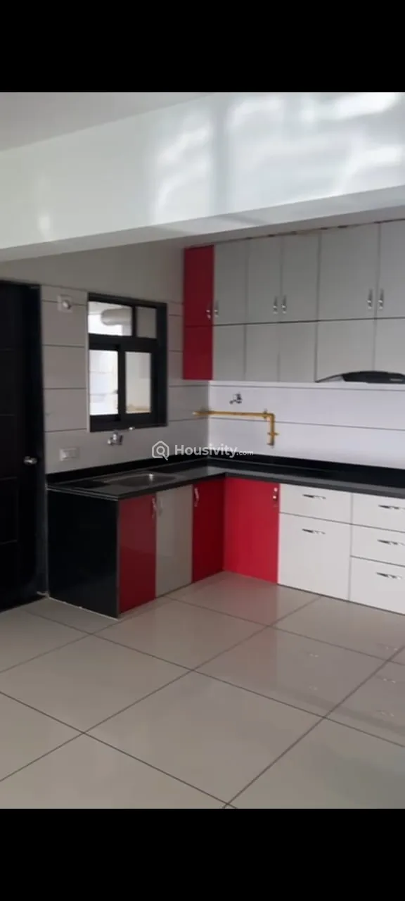 3 BHK Flat for Rent in Kudasan, Gandhinagar Image 5