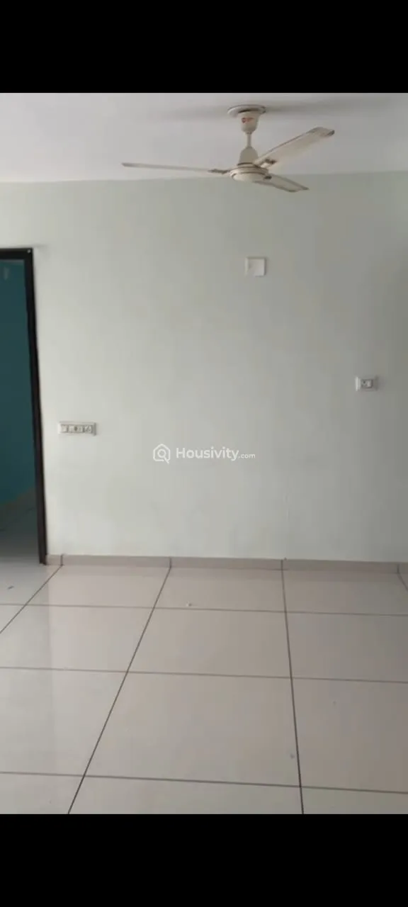3 BHK Flat for Rent in Kudasan, Gandhinagar Image 3