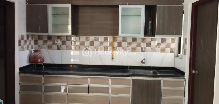 3 BHK Flat for Rent in Kudasan, Gandhinagar Image 7