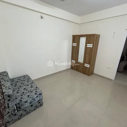3 BHK Flat for Rent in Kudasan, Gandhinagar Image 12