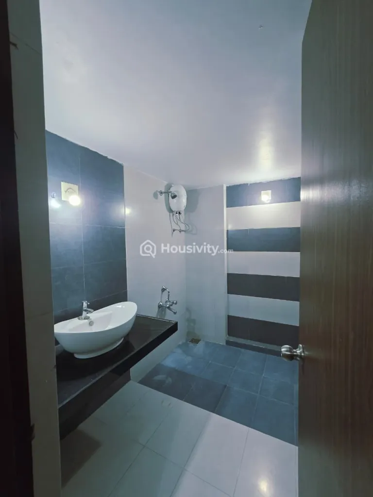 4 BHK Bunglow for Rent in PDPU Road, Gandhinagar Image 4