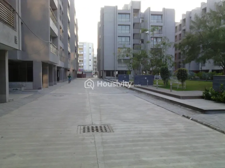 2 BHK Flat for Sale in Sargasan, Gandhinagar Image 8