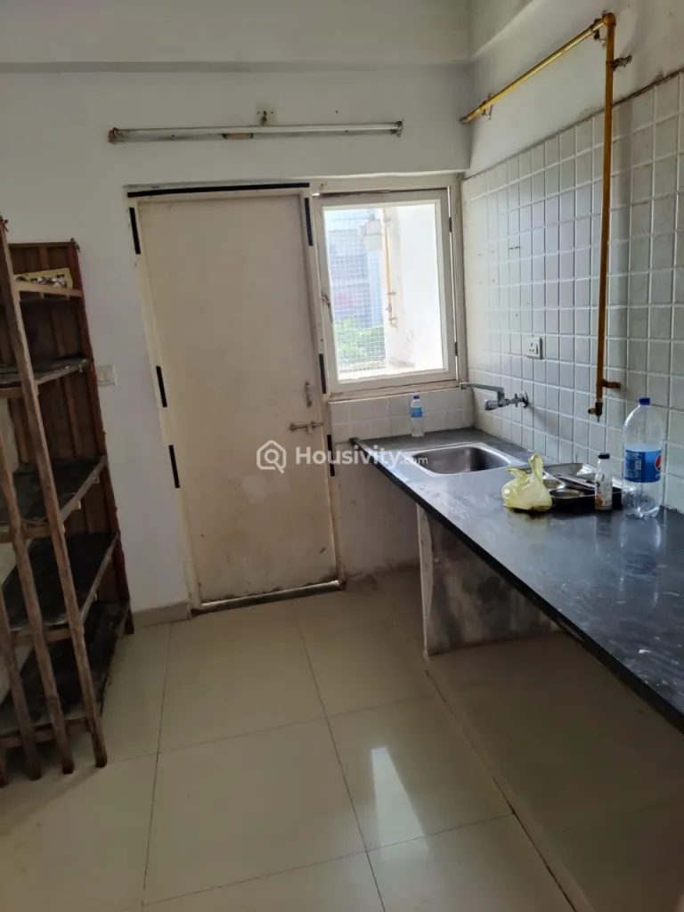 2 BHK Flat for Sale in Sargasan, Gandhinagar Image 14