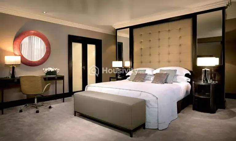 Maverick Namaha Image 3