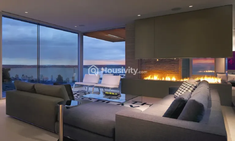 Rustomjee 180 Bayview Image 6