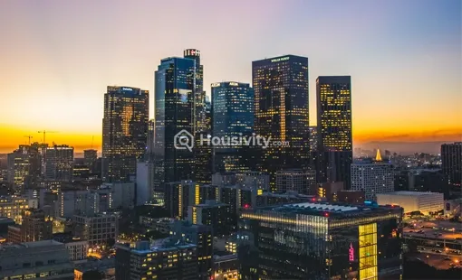 Squarefeet Y Square Image 9