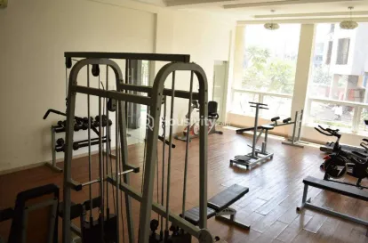 Orchid Square Image 7