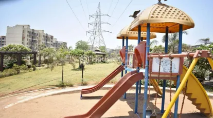 Orchid Square Image 6