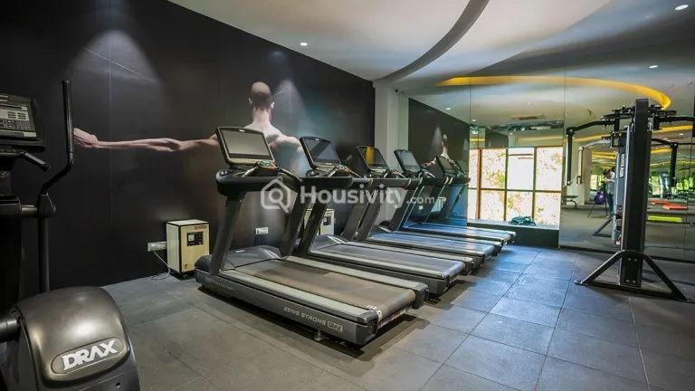 Tharwani Solitaire Image 12