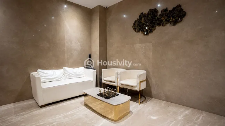 Tharwani Solitaire Image 5