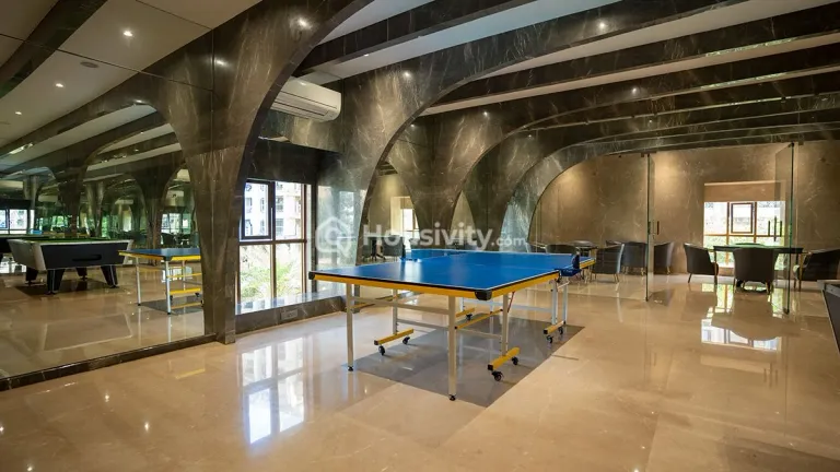 Tharwani Solitaire Image 7