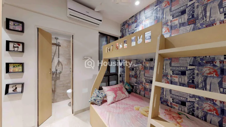 Hubtown Palmrose Image 4