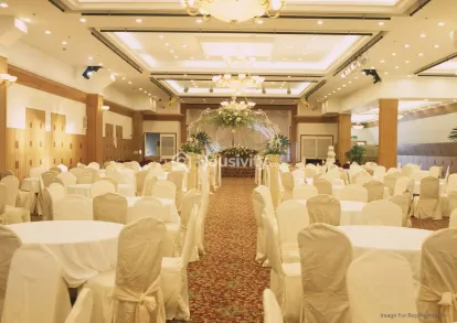 Dem Icon Charkop Image 4