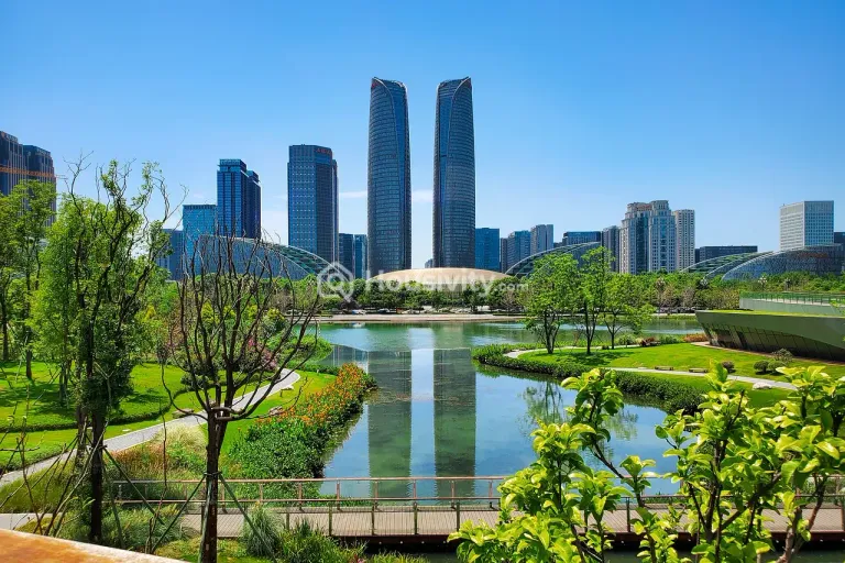 Kumar Megapolis Spotlight Image 5