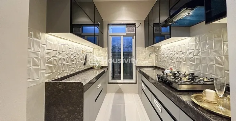 Metro Paramount Image 8