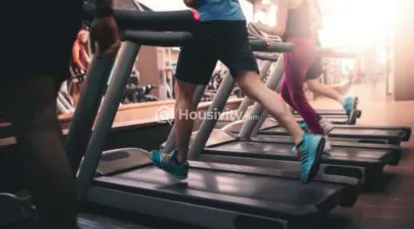 Tricity Promenade Image 2