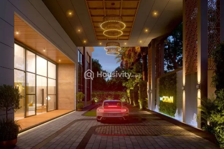 Majestique The Crown Image 5