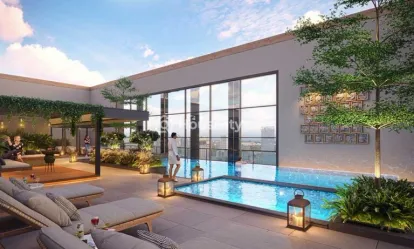 Majestique The Crown Image 6