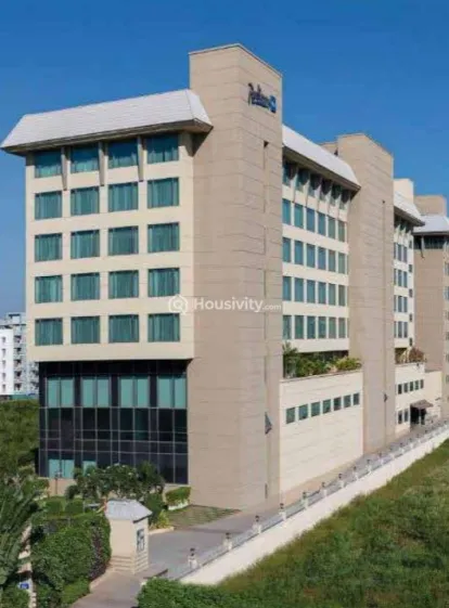 Pristine O2 World Image 2