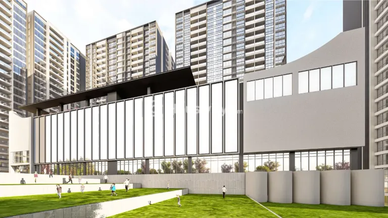 Pristine O2 World Image 7