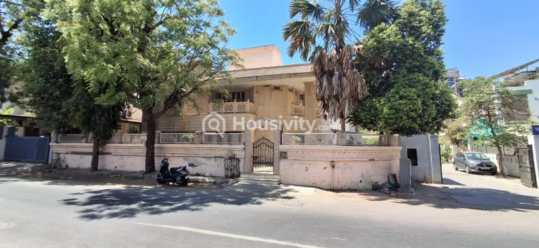 4 BHK For Sale Image 1